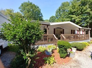101 Crest View Rd, Rocky Mount, VA 24151