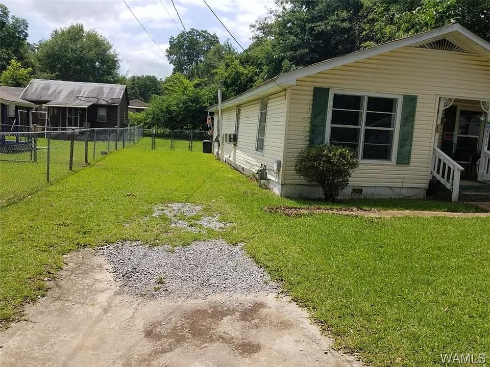 2nd image of 4212 4th Ave