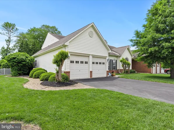 27 Avon Park Blvd, Ocean View, DE 19970