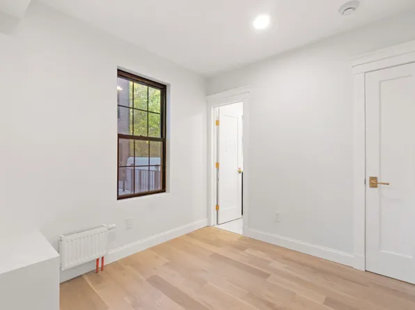 82 Colgate Street image 6 of 13