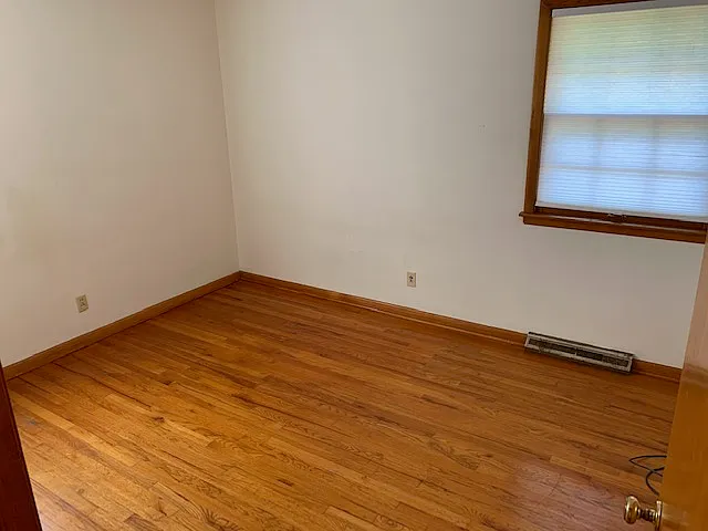 2409 Fleetwood Dr — Photo 8