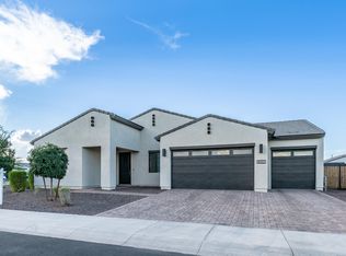 8022 W NORTHVIEW Avenue, Glendale, AZ 85303