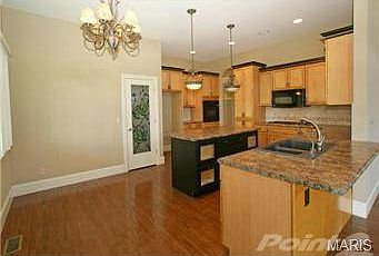 4th image of 7230 Westfield Woods Dr