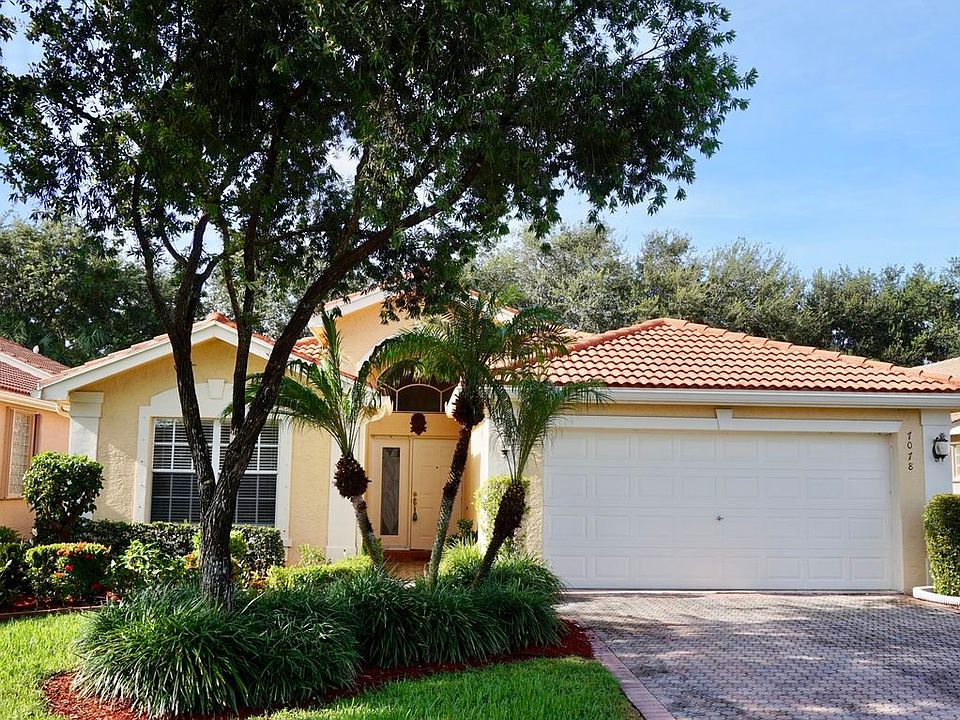 1st image of 7078 Bent Menorca Dr