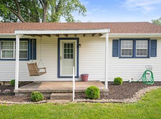 2118 E Royerton Rd, Muncie, IN 47303