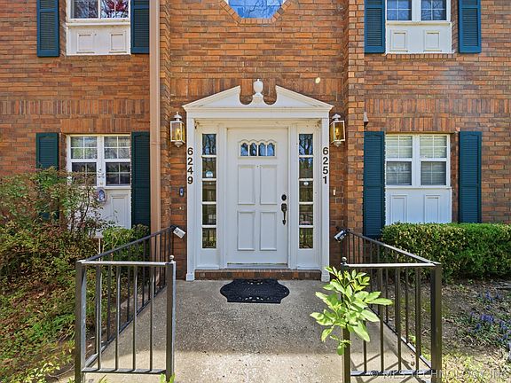 2nd image of 6249 S Yorktown Pl #6249