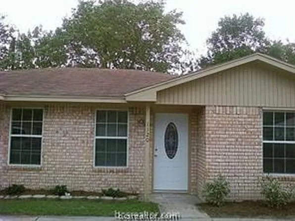 1126 Georgia St, College Station, TX 77840