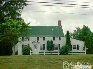 1105 New Dover Rd, Edison, NJ 08820