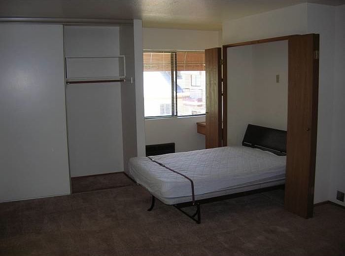 2nd image of 101 W Locust St APT 308