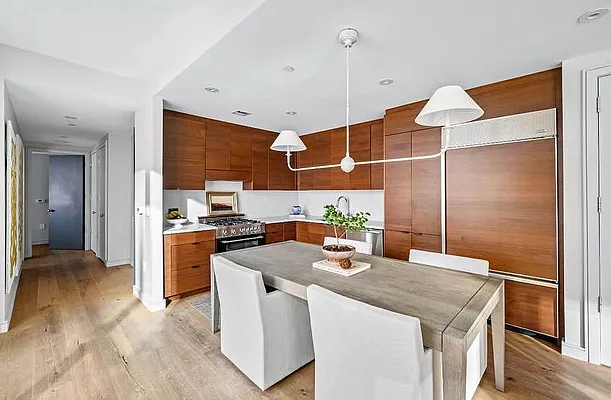 Sold by Corcoran | media 3
