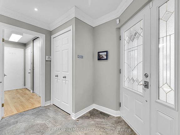 3rd image of 5 Ellisson Way