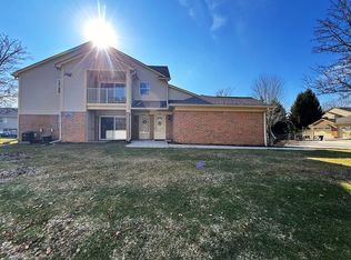 6146 Century Ct, Shelby Township, MI