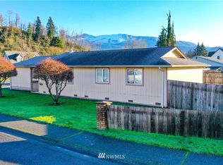 525 Walnut Ave, Sultan, WA 98294