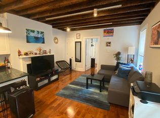 1809 Pine St APT 3R, Philadelphia, PA 19103