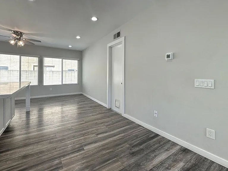1177 Springbrook St — Photo 6