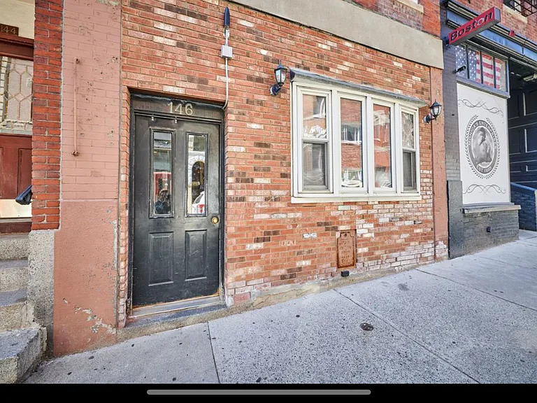 146 Salem St #1 — Photo 3