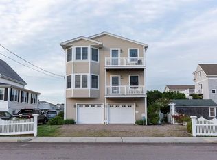 9 Crandall Ave, Westerly, RI 02891