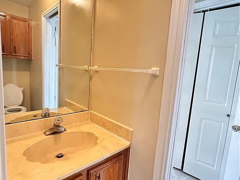 1413 Marlton St — Photo 18