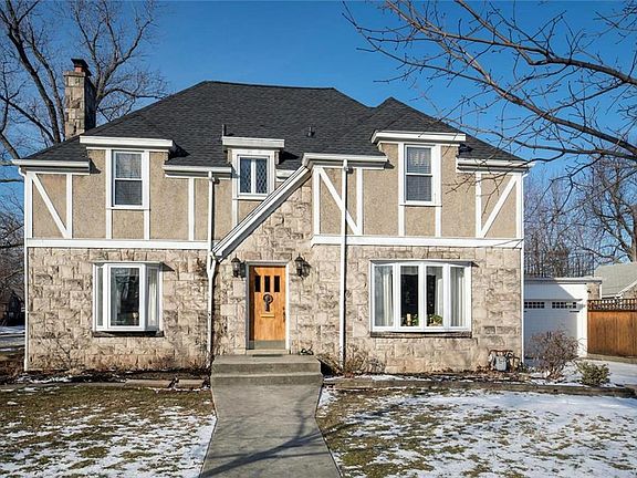 4th image of 340 Deerhurst Park Blvd