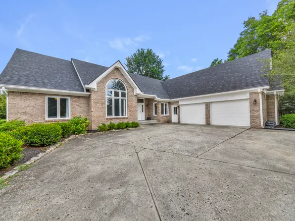 12521 Old Stone Dr, Indianapolis, IN 46236