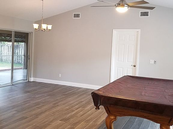 5th image of 2425 Honeybrook Creek Dr