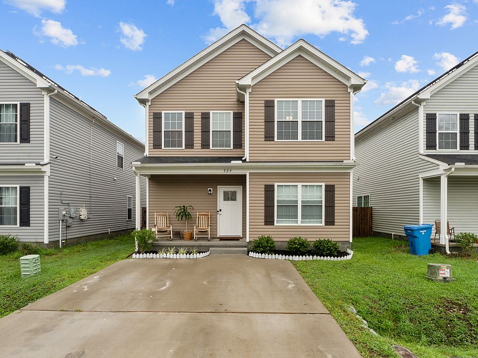 1st image of 824 Somb Moore Ways