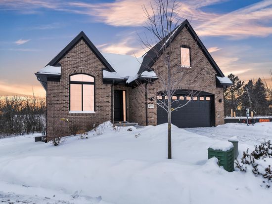 47501 Verona Ct, Plymouth, MI 48170