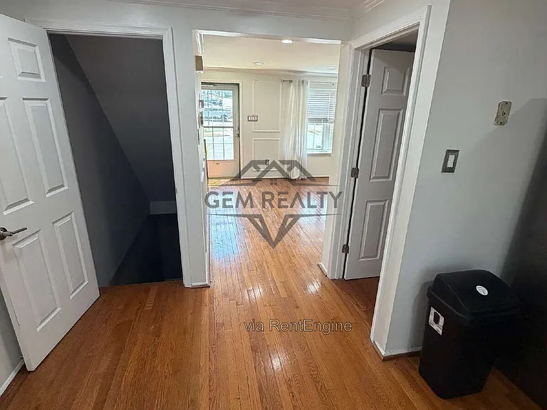 13506 Bentley Cir — Photo 4