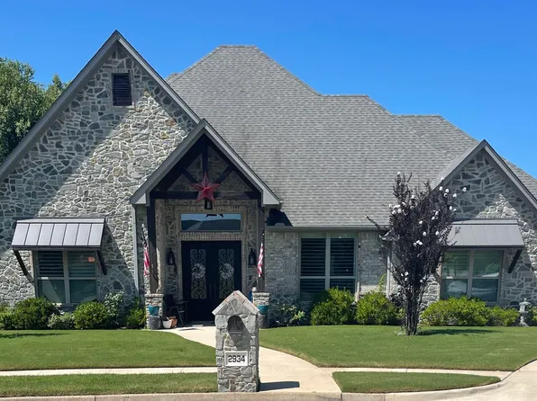 2934 Barton Creek Cir, Tyler, TX 75703
