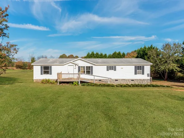 767 Hephzibah Church Rd, Crouse, NC 28033