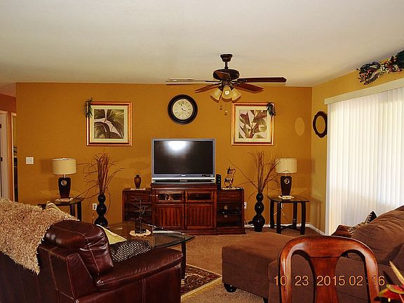 3rd image of 6730 Kenwood Dr