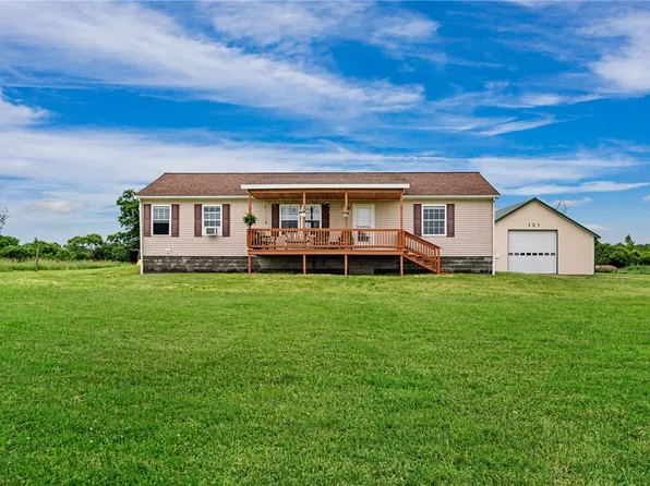 121 Collins Rd, Freeville, NY 13068