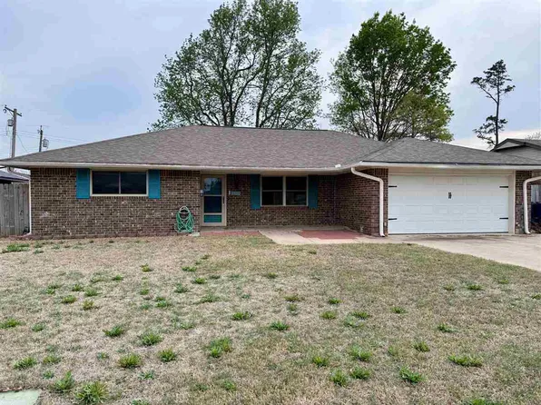 2110 W Amhurst Ave, Duncan, OK 73533