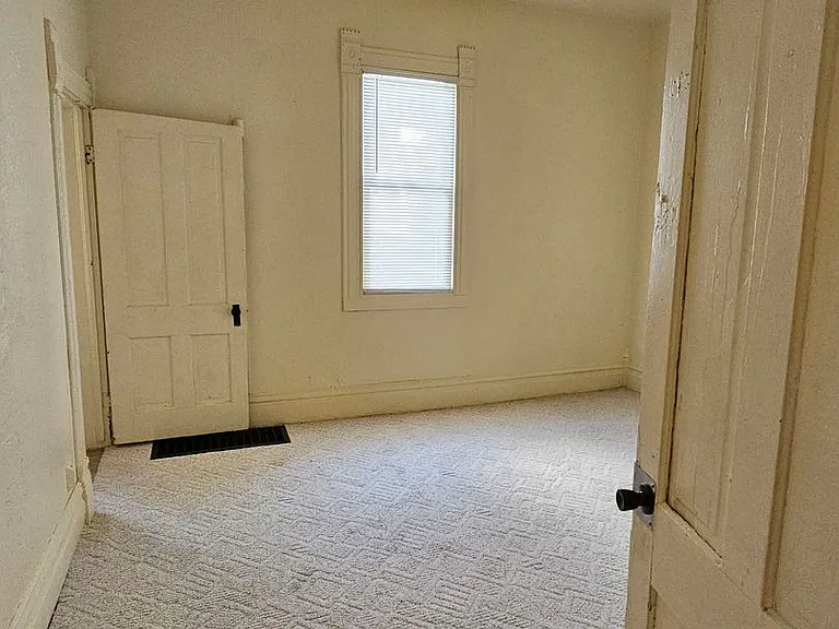 819 E Whitmer St — Photo 16