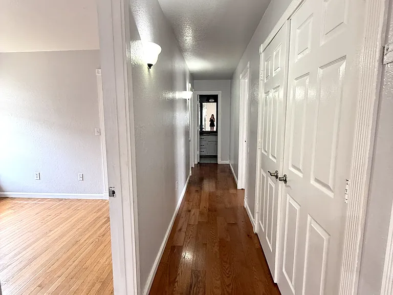 427 N Rockford Pl — Photo 23