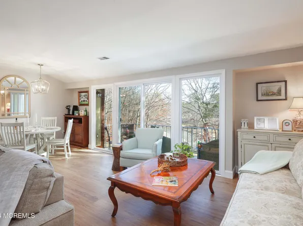 13 Woodpecker Road #1000, Howell, NJ 07731