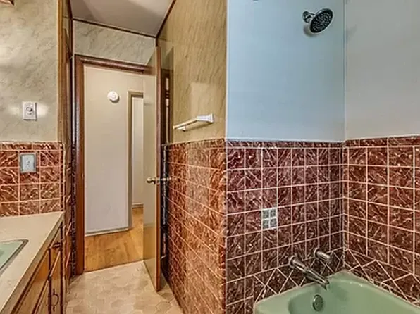 3645 NW 52nd St, Oklahoma City, OK 73112