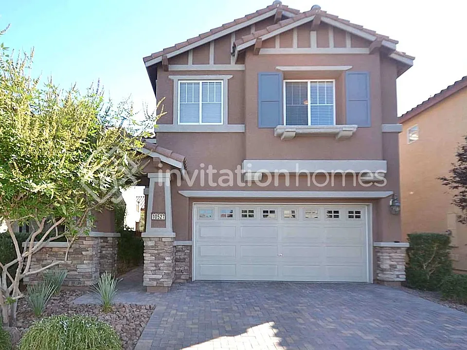10527 Laurelwood Lake Ave
