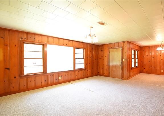 3rd image of 1205 Lona Rester Pl