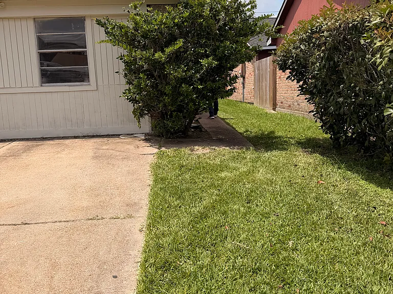 12779 Enchanted Path Dr — Photo 2