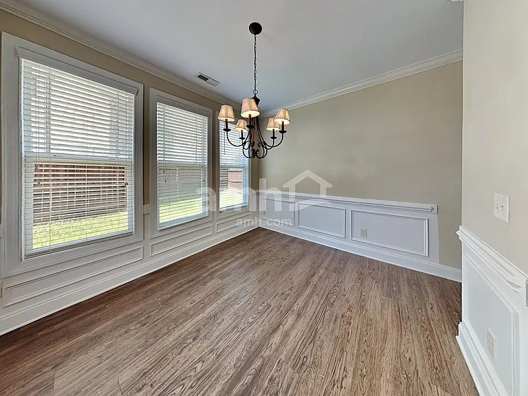 518 Dawley Dr — Photo 5