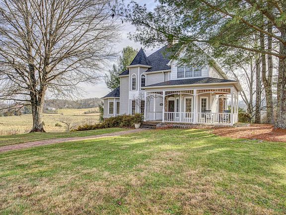 5th image of 3001 Moss Creek Dr