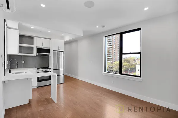 Rented by Rentopia | media 10