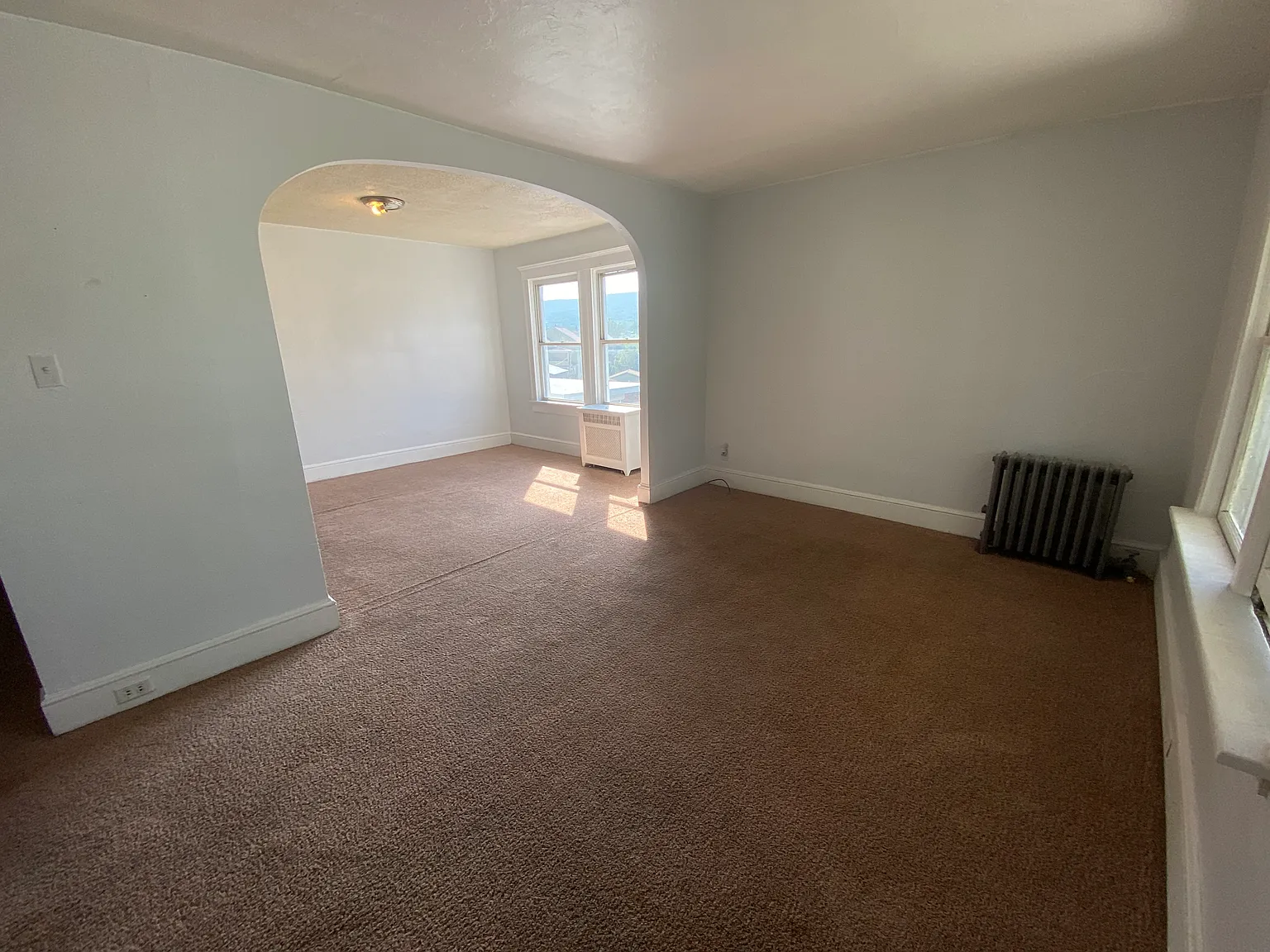 2 bed, 1100 sqft, $1,150 — Photo 3