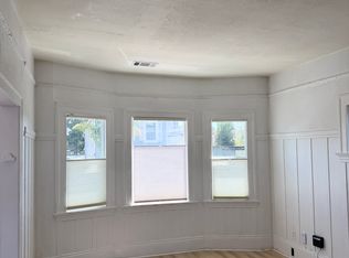 866 Athens Ave, Oakland, CA 94607