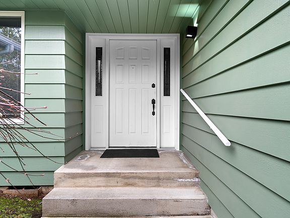 4th image of 12353 Rainier Dr