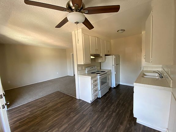 3rd image of 1259 E Ohio Ave APT 14