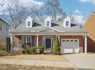 219 Tuscarora Ln, Clayton, NC 27520