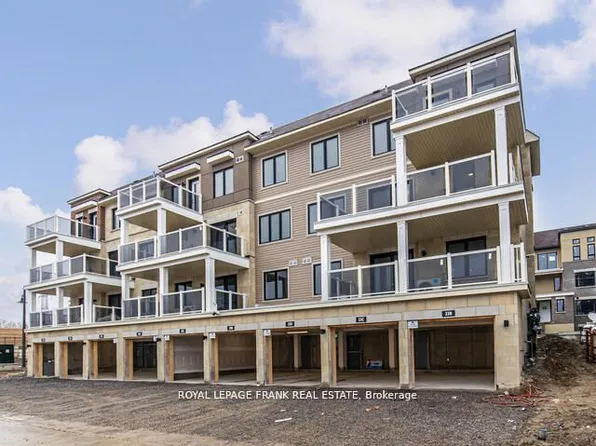 23 D Lookout Dr, Clarington, ON