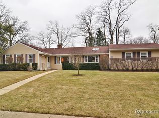 405 Warwick Rd, Deerfield, IL 60015